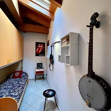 Appartement Art Music House 5 Minutes Walk Dongo