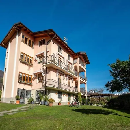 Art Music House 5 Minutes Walk Dongo