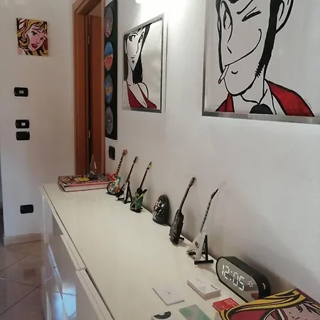 Art Music House 5 Minutes Walk