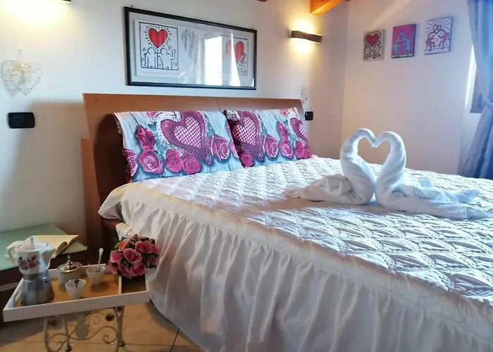 Art Music House 5 Minutes Walk Dongo